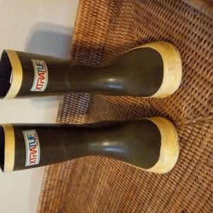 Xtratuf rain boots